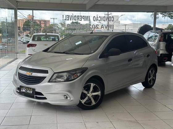 CHEVROLET ONIX 1.0 MPFI JOY 8V FLEX 4P MANUAL CHEVROLET ONIX 1.0 MPFI JOY 8V FLEX 4P MANUAL